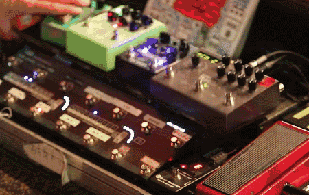 9c4fcdd4619640fd86ad128c0b81eb04.gif