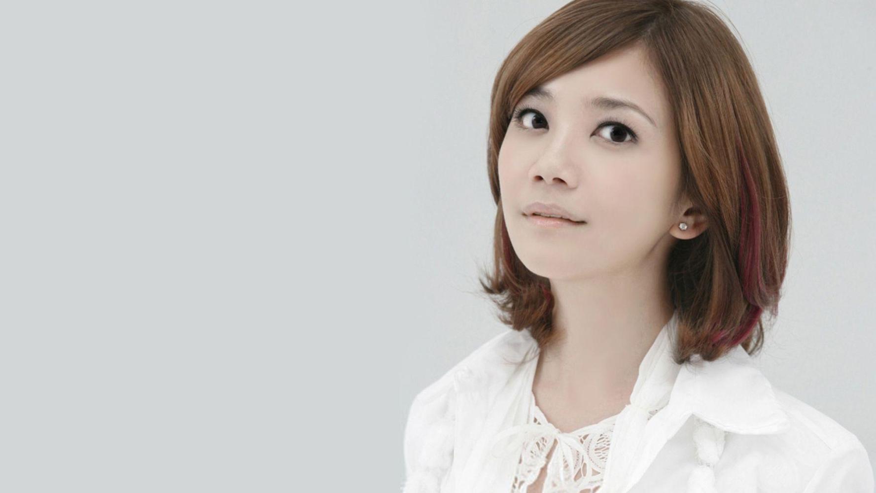 《勇气》梁静茹演唱 吉他弹唱六线谱