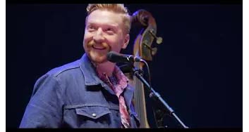 Tyler Childers with Town Mountain Down Low LIVE in 4k