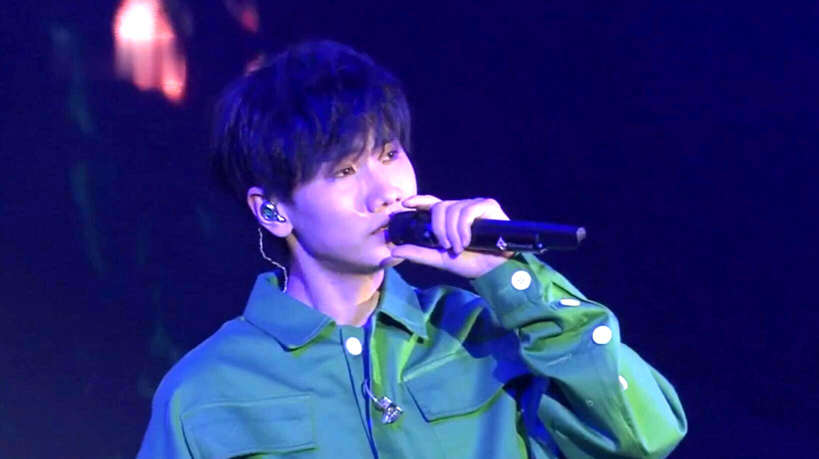 《小星星》汪苏泷演唱 吉他弹唱六线谱 高清谱