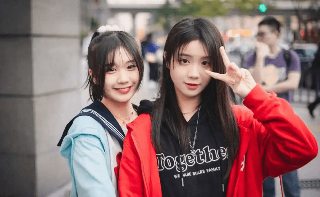 唱歌老是跑调是怎么回事？小孩子和成人唱歌跑调原因