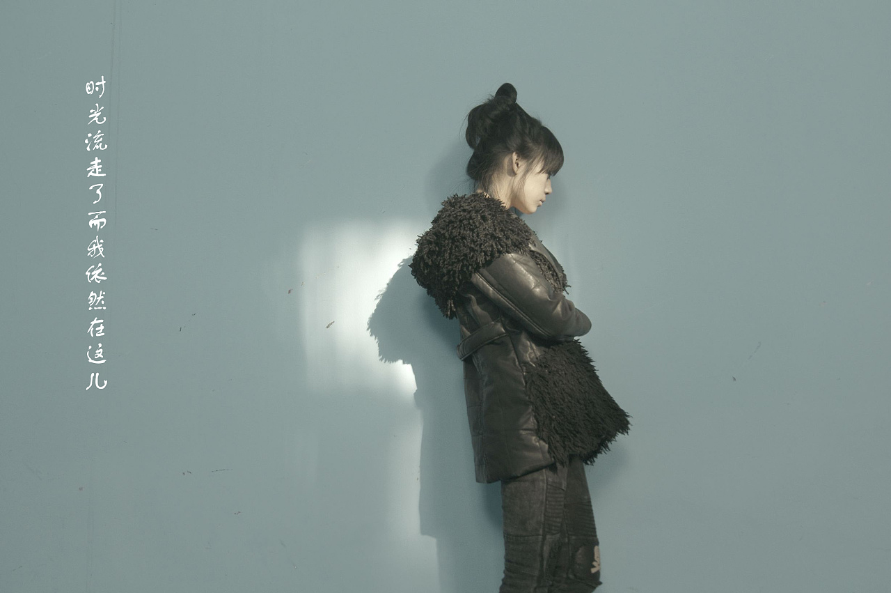 《美丽世界的孤儿》  汪峰词曲、演唱 吉他弹唱六线谱