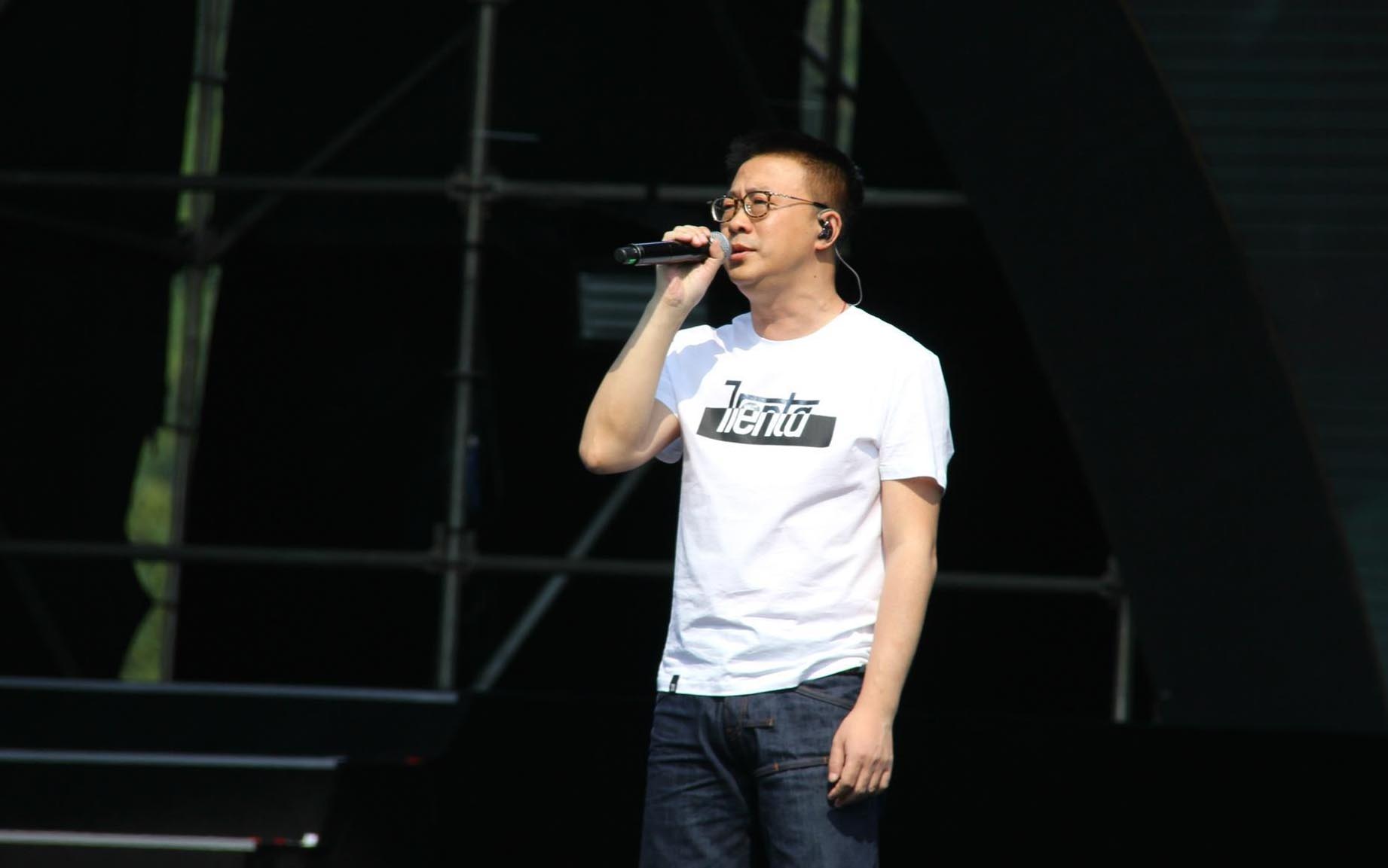 《青春》沈庆G调简单版六线谱简谱弹唱谱 风华版