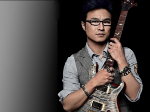 《地心》  汪峰词曲、演唱 吉他弹唱六线谱