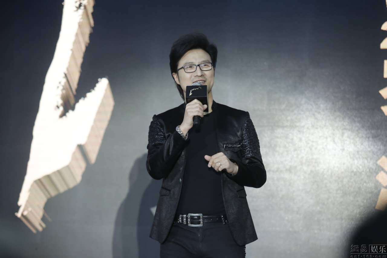《眩晕》 汪峰演唱  吉他弹唱六线谱