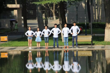 哼鸣训练的重要作用 在声乐学习中，哼鸣是一种很重要的...