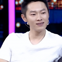 梁博