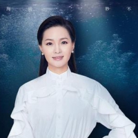 雷佳